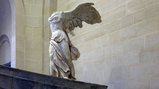 winged statue of nike