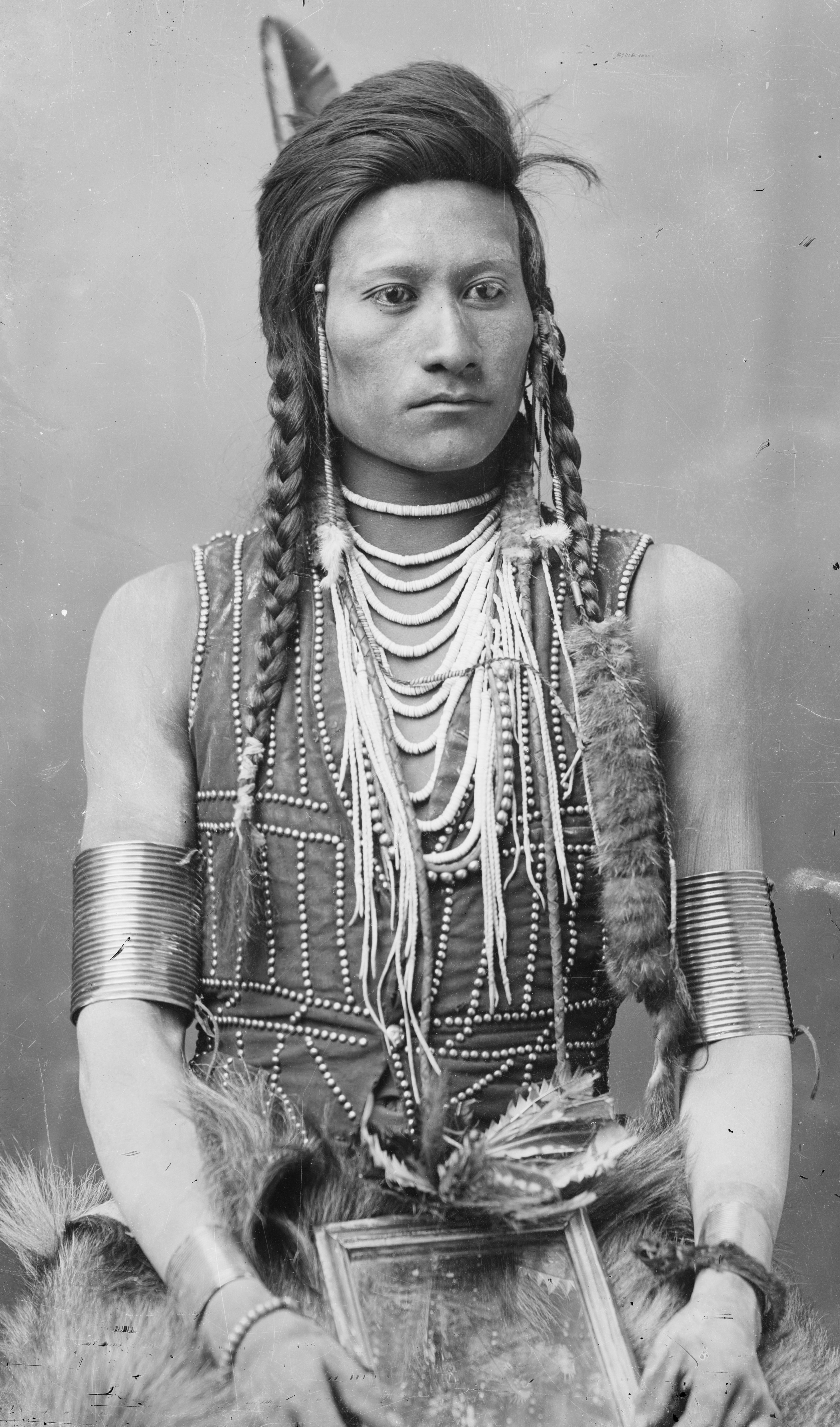 Кожа индейца. Племя Сиу индейцы. Индейцы Северной Америки Сиу. Племя Навахо. Навахо индейцы 19 век.