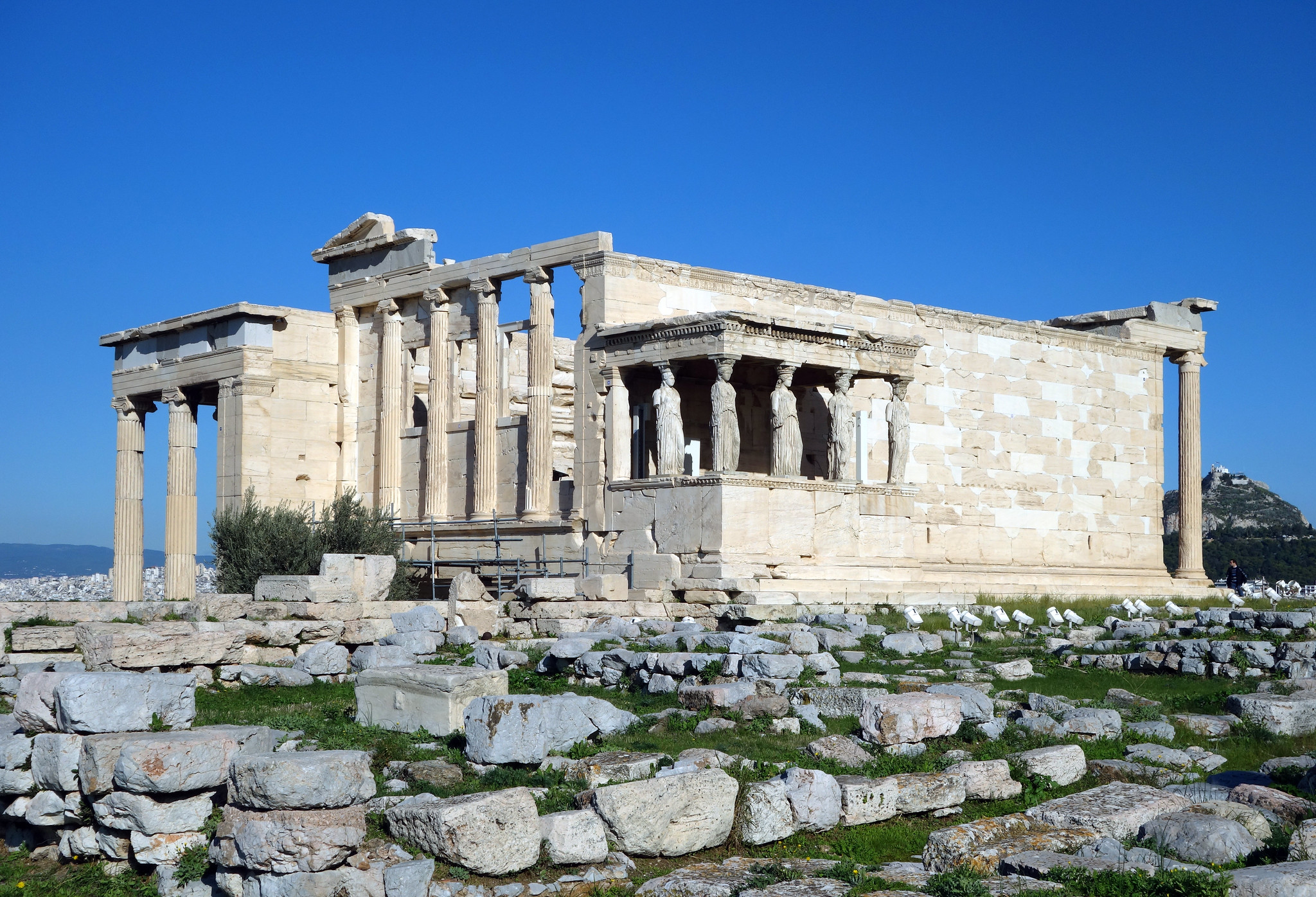15 Famous Greek Architecture Examples with Stunning Images