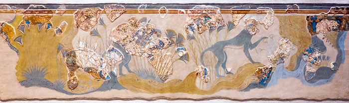 Blue monkey frieze, c. 1580–1530 B.C.E, fresco, found in the House of the Frescoes, room D (today in the Heraklion, Archaeological Museum, Crete; photo: ArchaiOptix)