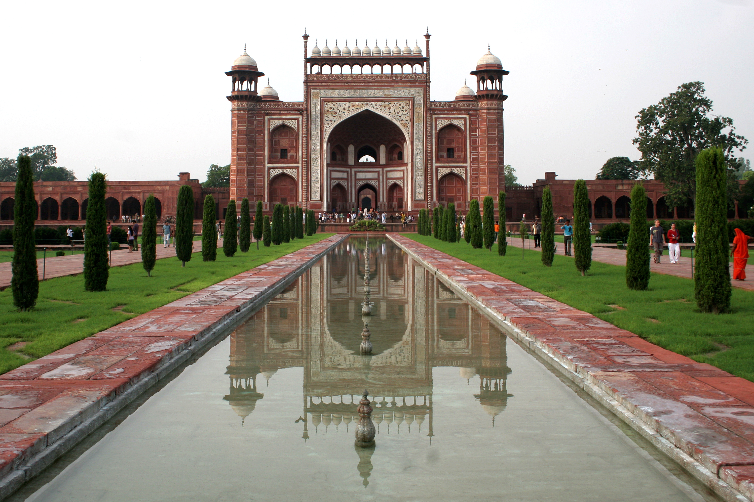 New Delhi to Agra, Visit Agra Fort and Taj Mahal in One Day