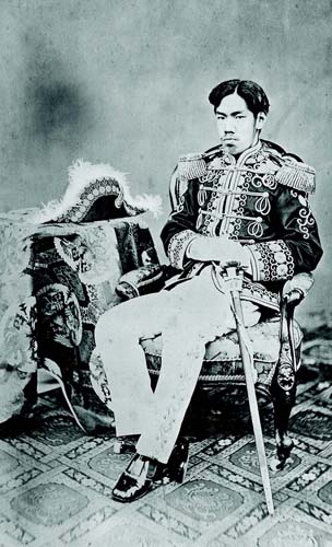meiji restoration emperor