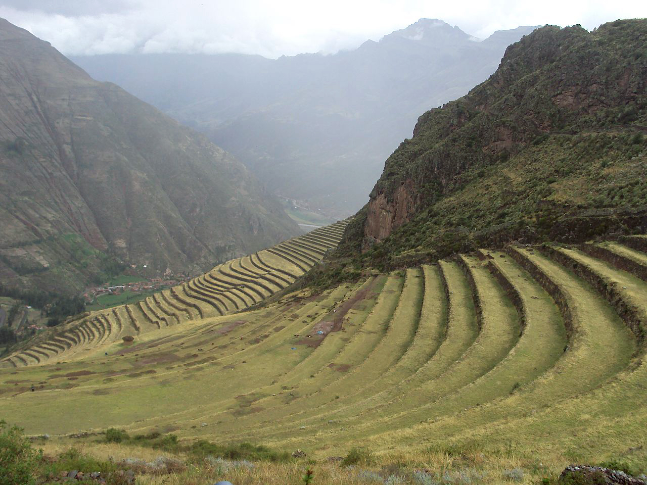 The Ancient Andean Tradition of Eating Clay May Have Helped To