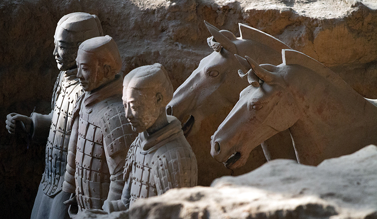 中国秦始皇陵中的兵马俑(文章) | 中国| 可汗学院