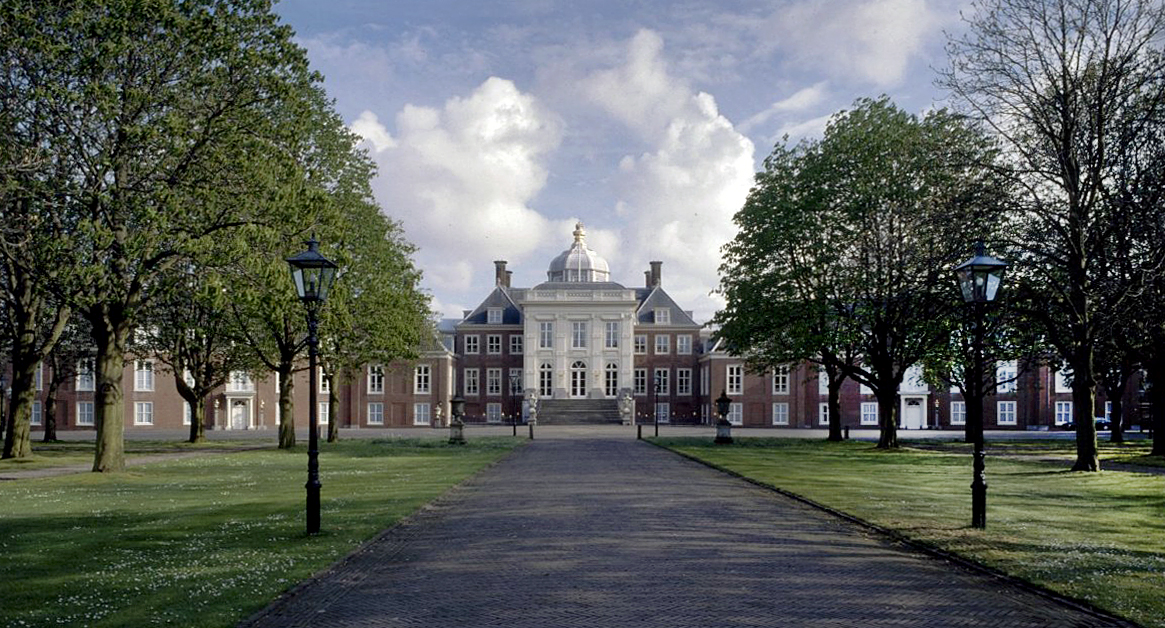 Huis ten Bosch House in the Woods article Khan Academy