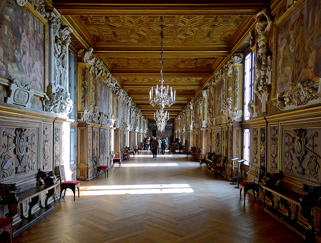Eye For Design: The Interiors of Chateau Fontainebleau