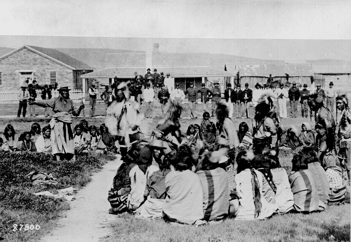 native-american-treatment-in-the-1800s