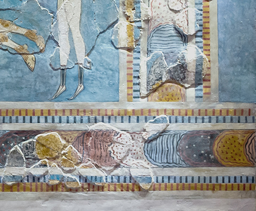 Bull-leaping fresco (detail) from the east wing of the palace of Knossos (reconstructed), c. 1400 B.C.E., fresco, 78 cm high (Archaeological Museum of Heraklion, photo: Jebulon, CC0)