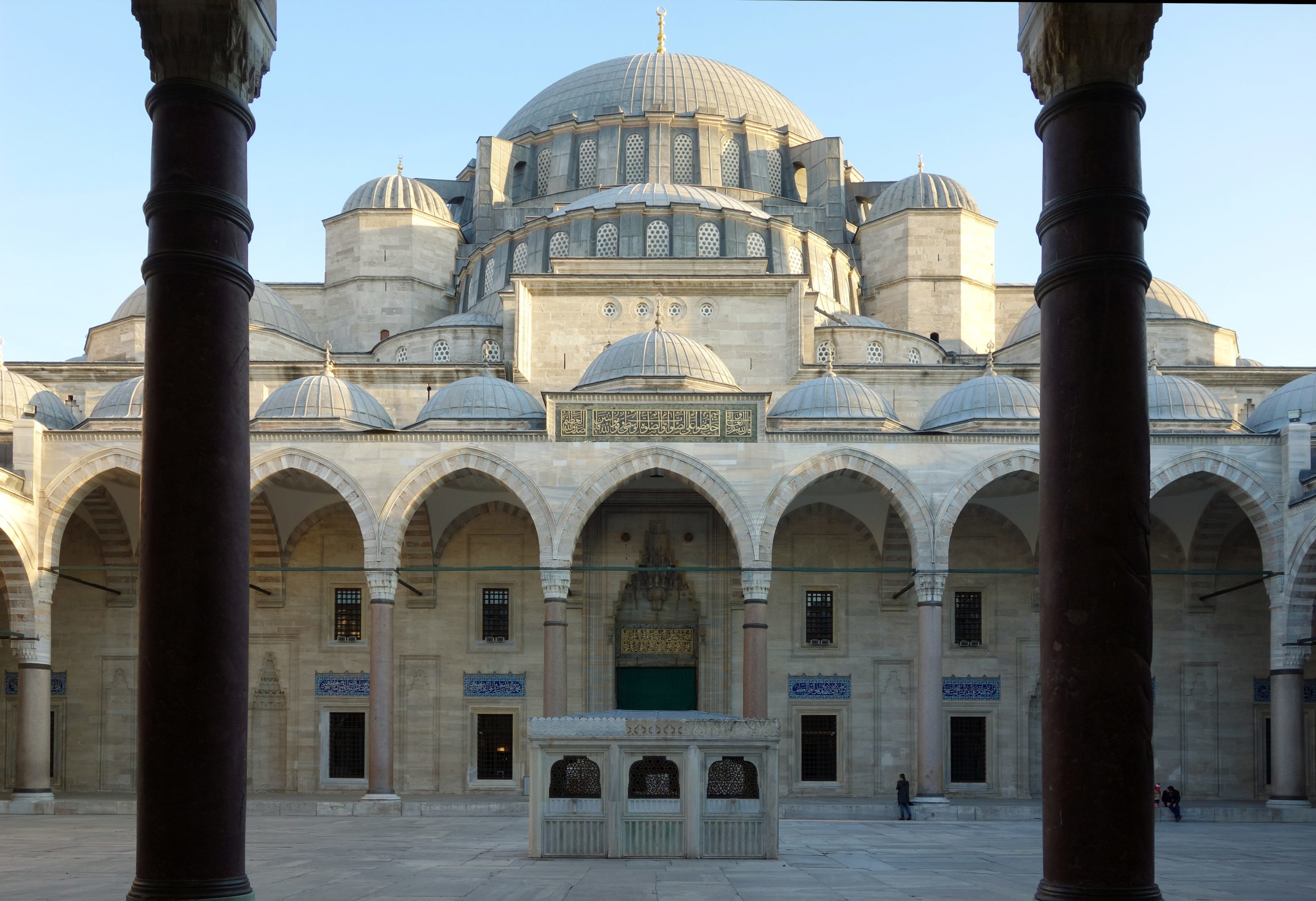 Brepols - The Religious Architecture of Islam