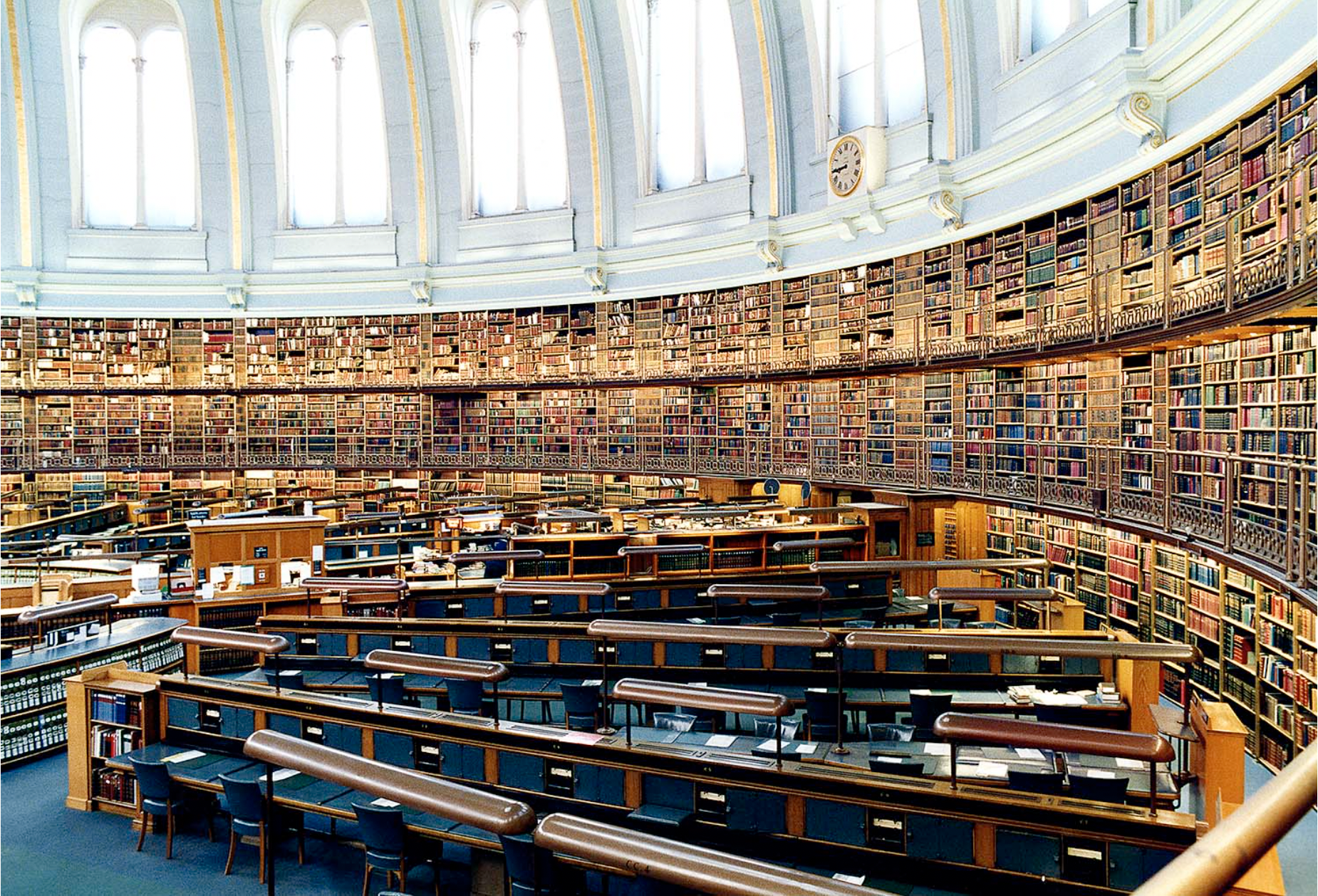 Города в которых существовали известные библиотеки. Библиотека британского музея в Лондоне. Британский музей Лондон читательный зал. Национальная библиотека Великобритании книгохранилище. Британская библиотека (British Library).