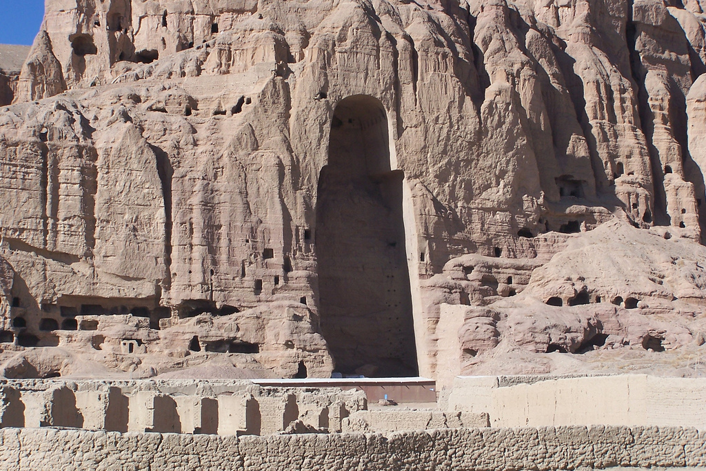 buddha statues in bamiyan afghanistan