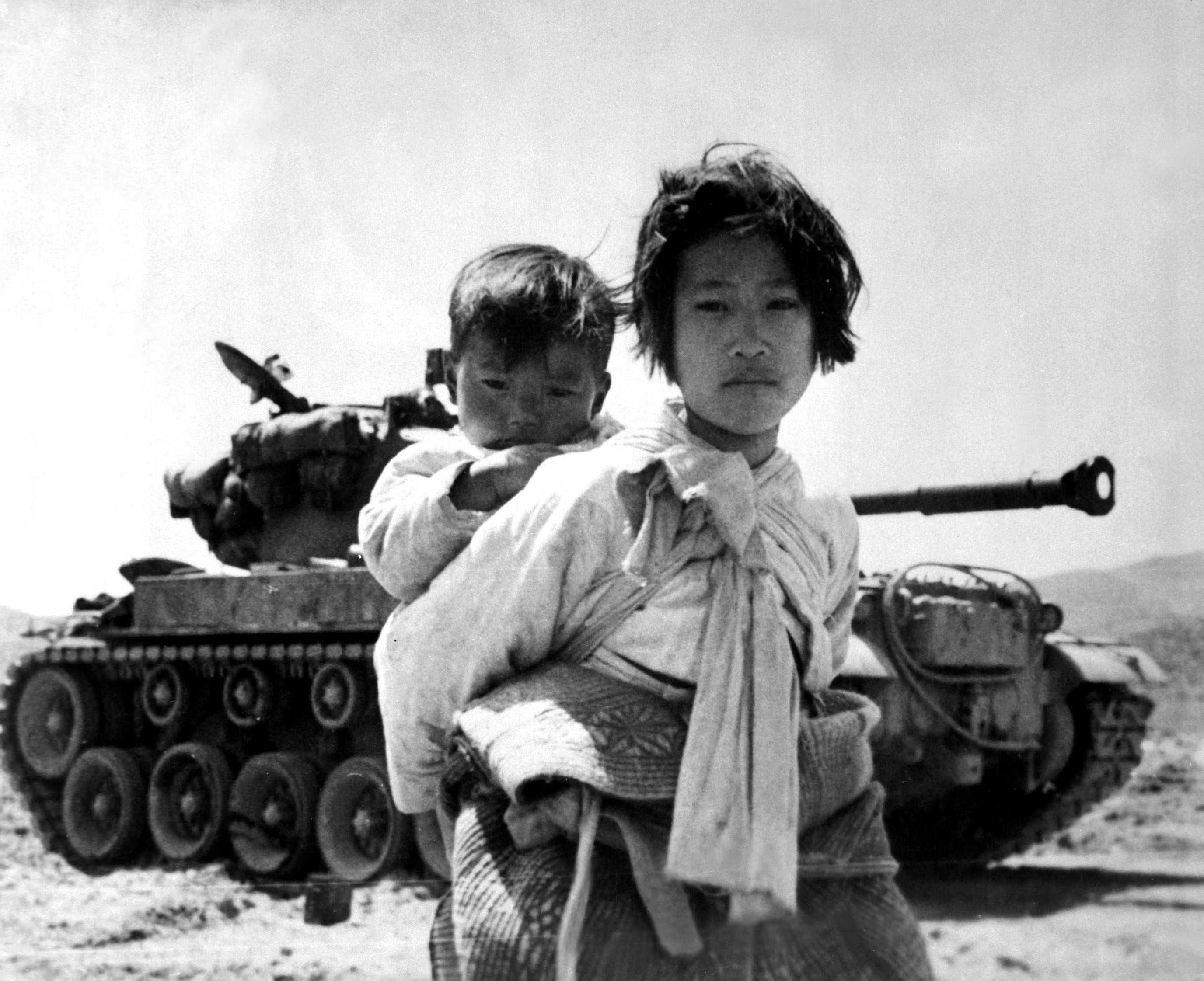 The Korean War (article) | 1950s America | Khan Academy
