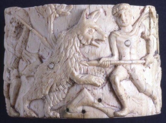Pyxis, 5th century, ivory with the base restored in wood, 11.3 cm in diameter, Alexandria, Egypt © Trustees of the British Museum