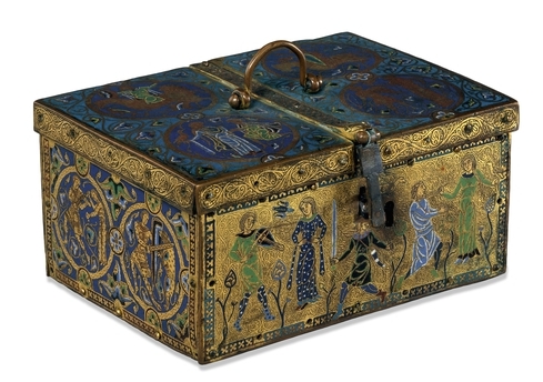 Casket with troubadours, c. 1180, 21 x 15.6 x 11 cm, from the court of Aquitaine, Limoges, France (The British Museum)