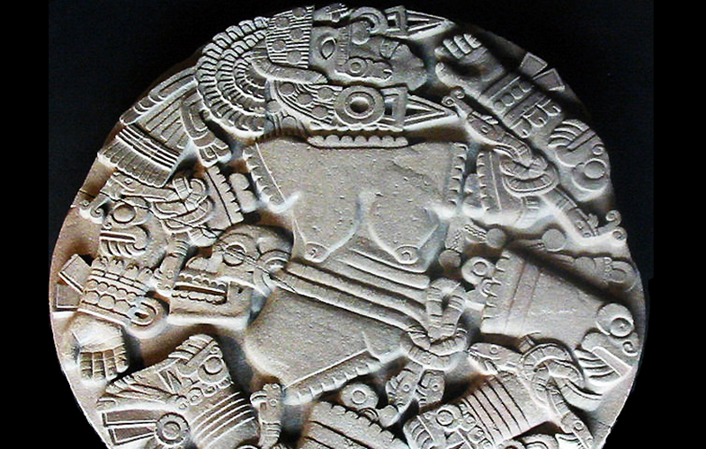 A Pedra Coyolxauhqui (detalhe), c.  1500. pedra vulcânica encontrada: Templo Mayor, Tenochtitlan (Museu Nacional de Antropologia, Cidade do México, foto: Thelmadatter, domínio público)